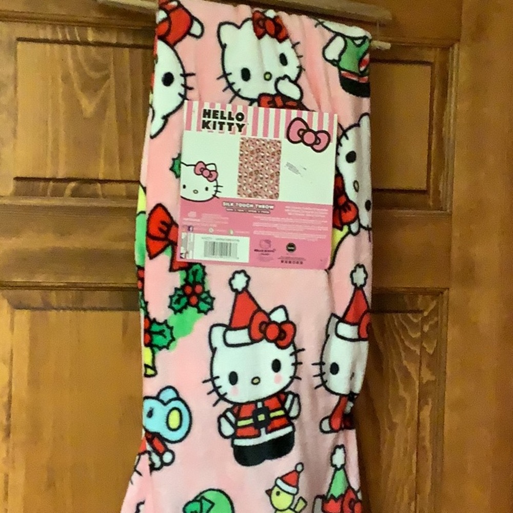 Hello Kitty Christmas Blanket